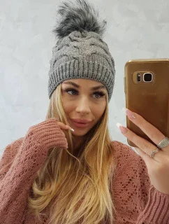 Fleecová čepice Ela model 18750299 tmavě šedá - K-Fashion