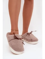 Kožešinové pantofle s mašlí khaki model 21772510 - Boto Kožešinové pantofle s mašlí khaki model 21772510 - Boto