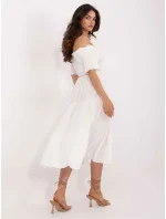 Sukienka MI SK model 21191000 biały - FPrice Sukienka MI SK model 21191000 biały - FPrice