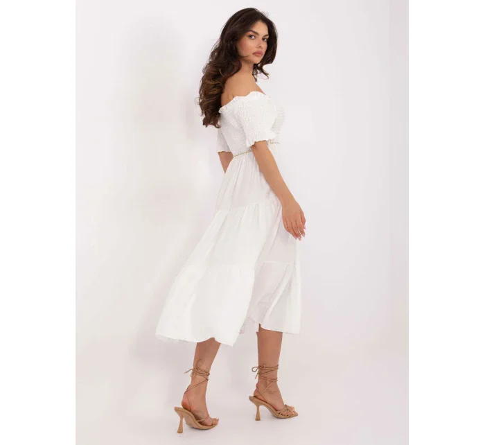 Sukienka MI SK model 21191000 biały - FPrice Sukienka MI SK model 21191000 biały - FPrice