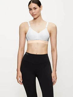TRIACTION HYBRID LITE - Ľahká športová podprsenka pre maximálne pohodlie Triumph