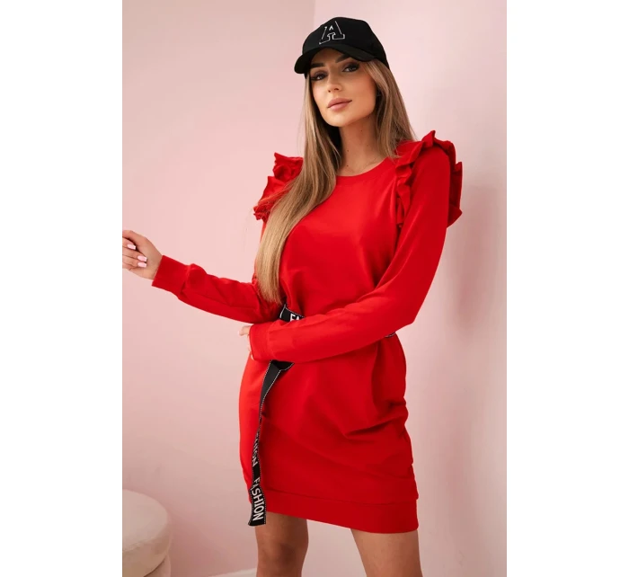 Dámske šaty s volánmi a opaskom červené