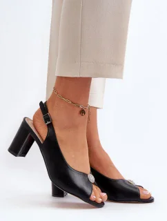 Sandále model 194971 Krok vo veľkom štýle