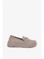 Dámske kožené mokasíny so zlatými detailmi Vinceza - tmavo béžové Dámske kožené mokasíny so zlatými detailmi Vinceza - tmavo béžové