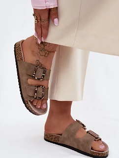 Dámské pantofle s podrážkou s přezkami s vzorem Béžové model 22140713 - Boto