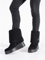 Moderné čierne dámske členkové topánky na klin