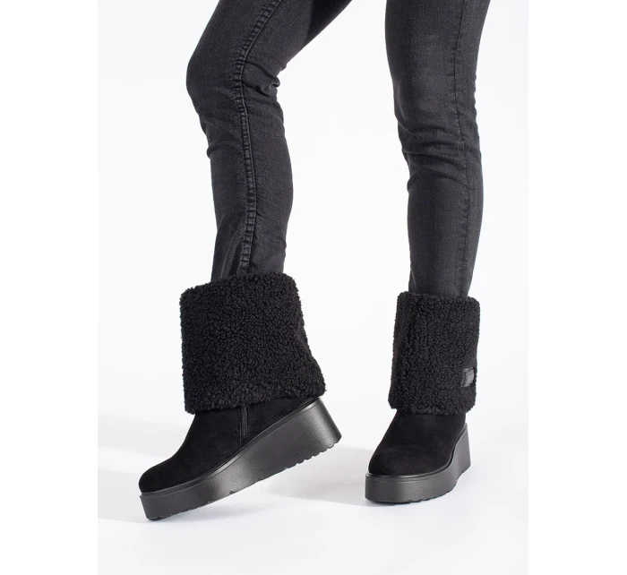 Moderné čierne dámske členkové topánky na klin