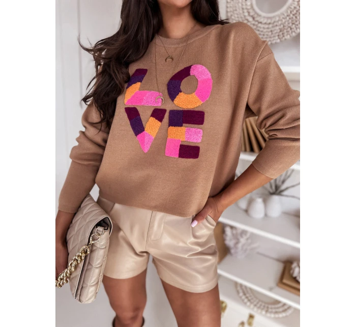 Dámský oversize svetr camel Dstreet model 21970647 - FashionStreet Dámský oversize svetr camel Dstreet model 21970647 - FashionStreet