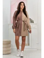 Izolovaná dvojfarebná mikina tmavo béžová + svetlo béžová Izolovaná dvojfarebná mikina tmavo béžová + svetlo béžová