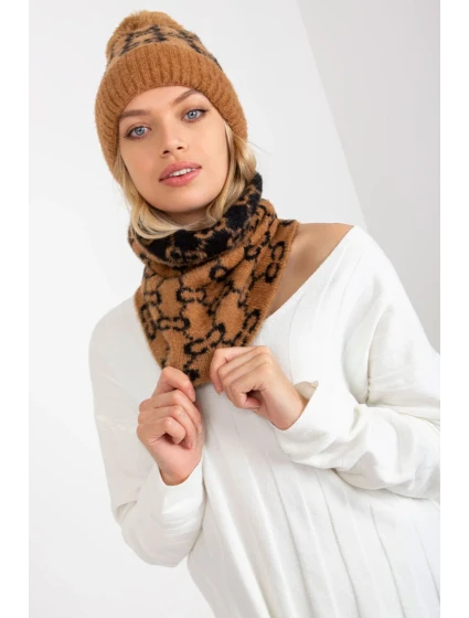 Nekonečný šál model 185919 AT Nekonečný šál model 185919 AT