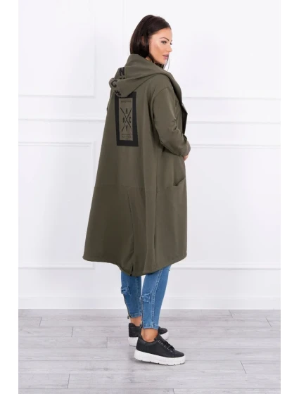 Kaki bunda s kapucňou nadmernej veľkosti