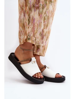 Dámské kožené žabky model 21646246 - Zazoo