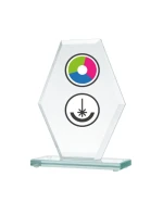 Sklenená trofej s farebnou potlačou LuxorJet, gravírovaním a atramentovou výplňou
