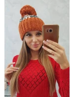 Dámska čiapka Ellen s brmbolcom K325 červená