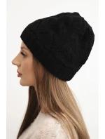 Dámska zimná čiapka s vlnou a štrukturálnou pleteninou K432 čierna Dámska zimná čiapka s vlnou a štrukturálnou pleteninou K432 čierna