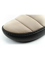 Pánske zateplené papuče Crocs Classic Puff Moc beige