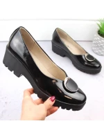 Dámske lakované poltopánky so zdobením Filippo DP4569