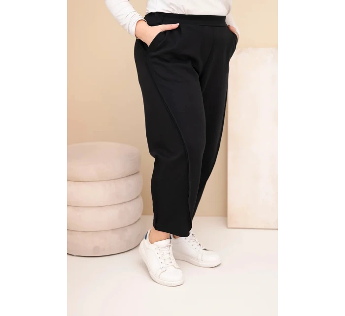 Dámské bavlněné kalhoty Plus Size volného střihu s vysokým pasem černé Dámské bavlněné kalhoty Plus Size volného střihu s vysokým pasem černé