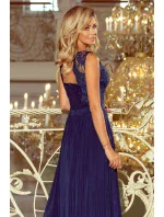 Dlhé tmavo modré dámske šaty bez rukávov s vyšívaným výstrihom model 6369438 Dlhé tmavo modré dámske šaty bez rukávov s vyšívaným výstrihom model 6369438