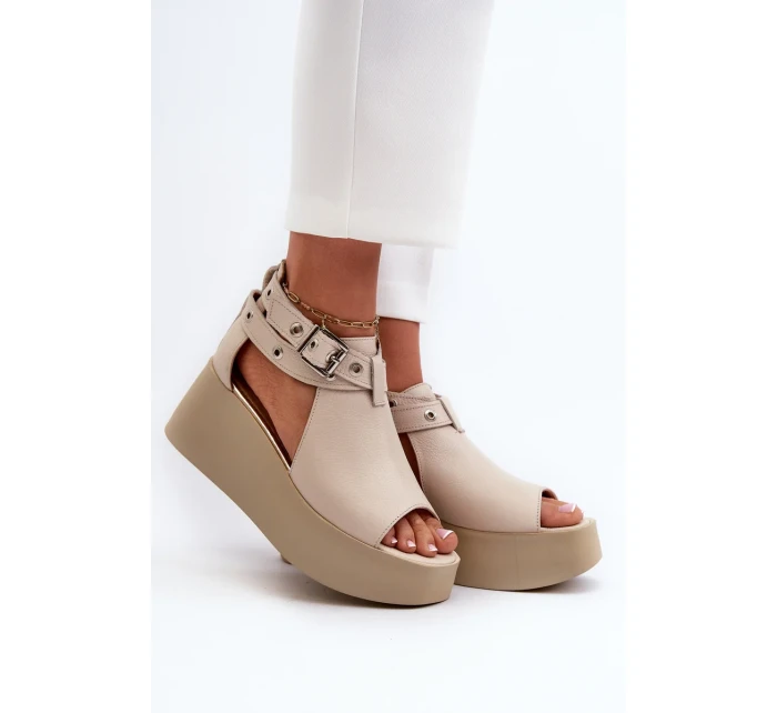 Kožené sandále na klinoch Zazoo, béžové Kožené sandále na klinoch Zazoo, béžové