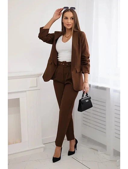 Elegantní souprava saka a kalhot mocca Elegantní souprava saka a kalhot mocca