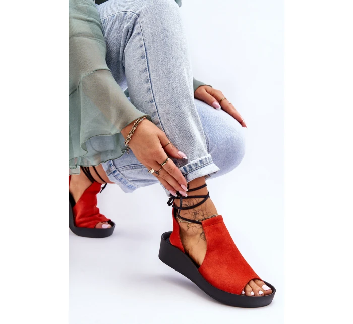 Semišové sandály na klínku Nicole model 21622042 oranžová - Zazoo