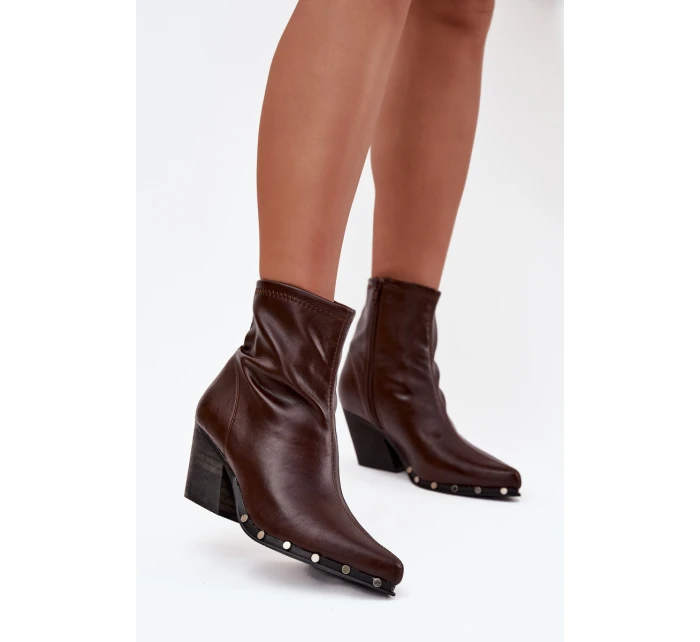 Dámské boty z eko kůže na sloupku hnědé model 21709985 - Boto Dámské boty z eko kůže na sloupku hnědé model 21709985 - Boto