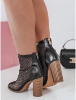 Dámské kozačky na  black Dstreet model 21985152 - FashionStreet