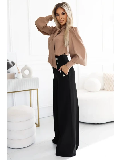 dámská halenka v karamelové barvě v stylu s dlouhými rukávy, vázáním a knoflíky model 20722306 - numoco dámská halenka v karamelové barvě v stylu s dlouhými rukávy, vázáním a knoflíky model 20722306 - numoco