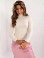 Dámsky krémový sveter s rolákom (1909)