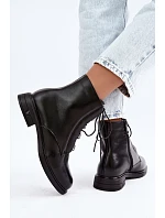 Dámské zateplené kožené kotníkové boty model 22556861 Černé - VINCEZA Dámské zateplené kožené kotníkové boty model 22556861 Černé - VINCEZA
