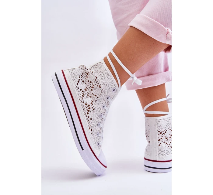 Dámské krajkové vysoké tenisky bílá model 21621978 - Boto