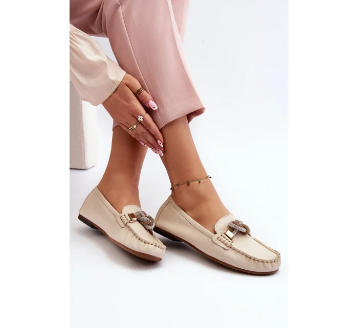Dámské kožené mokasíny s ozdobou model 21648246 béžové - Laura Messi