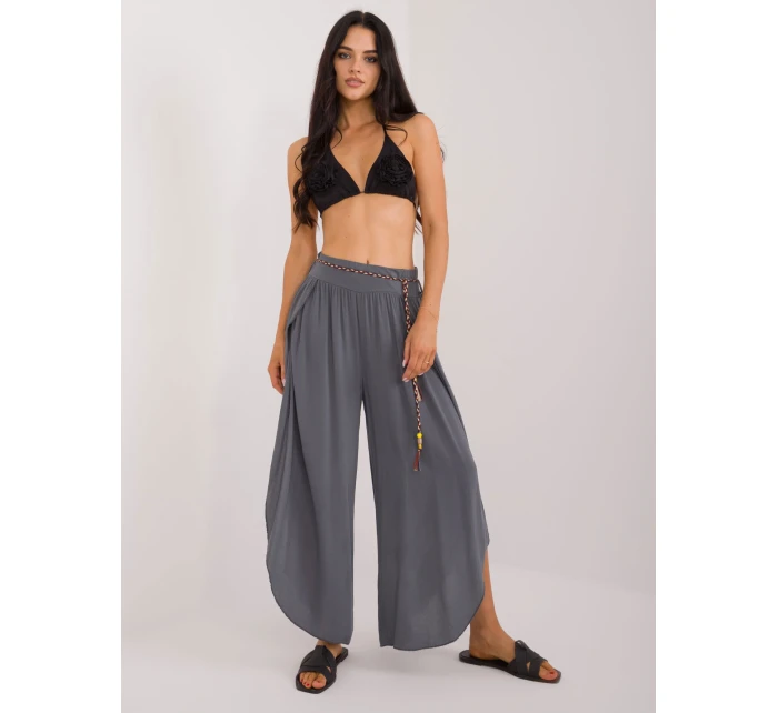 TW SP BI model 20228463 Grafitové kalhoty - FPrice TW SP BI model 20228463 Grafitové kalhoty - FPrice