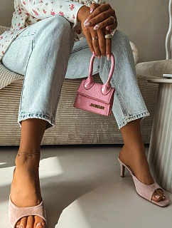 Žabky na podpätku model 226525 Krok vo veľkom štýle