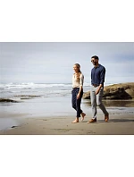 Cutter & Buck Chinos Women Dámské chino kalhoty black model 22471968 Cutter & Buck Chinos Women Dámské chino kalhoty black model 22471968