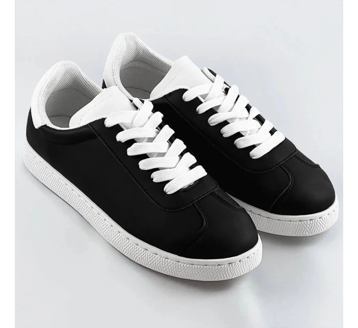 Čierno-biele šnurovacie dámske sneakersy (BF-025)