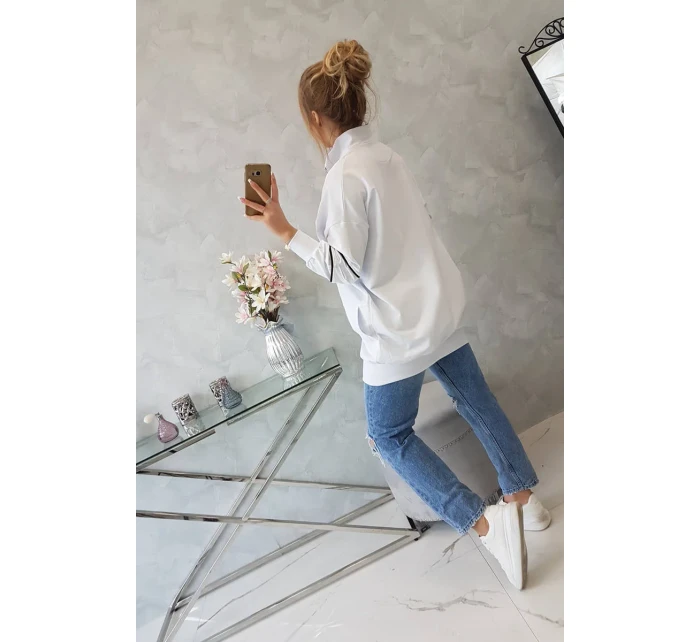 Mikina so zipsom a vreckami biela