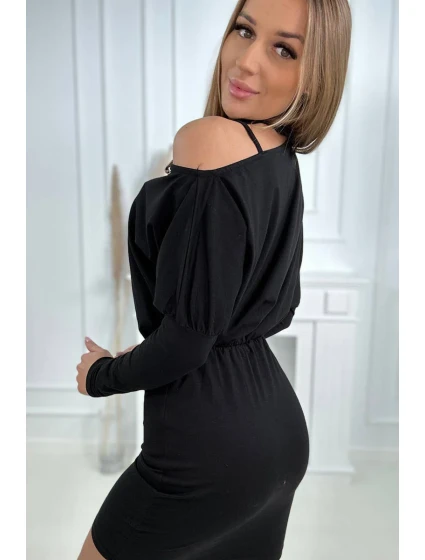 Šaty so zdobením na ramenách čiernej Šaty so zdobením na ramenách čiernej