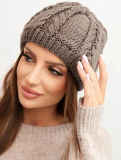 Dámská zimní čepice z vlny s copánkovým vzorem model 21750380 mocca - K-Fashion