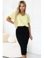 667-1 Priliehavá midi sukňa s vysokým pásom - čierna