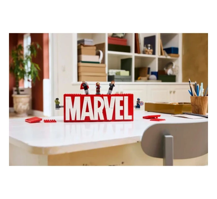 LEGO MARVEL SUPER HEROES 76313 Logo MARVEL s minifigúrkami