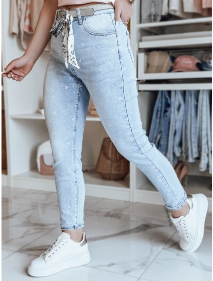 Dámské džínové kalhoty slim fit střihu s páskem blue Dstreet model 21984768 - FashionStreet Dámské džínové kalhoty slim fit střihu s páskem blue Dstreet model 21984768 - FashionStreet