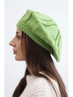 Dámska zimná vlnená čiapka baretka K414 zelená