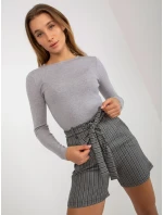 Dámske šortky LK SN 506942 4.29 šedé čierne