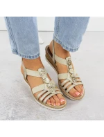 Dámské zlaté sandály na platformě s podrážkou model 21904834 - Remonte Dámské zlaté sandály na platformě s podrážkou model 21904834 - Remonte