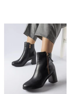 Topánky na podpätku model 205097 Solea