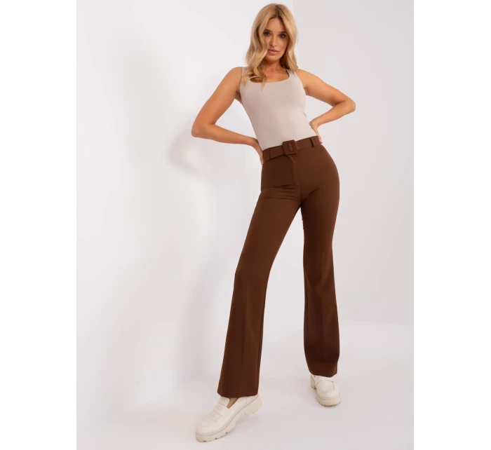 Súprava DHJ KMPL 5069.16X tmavo hnedá