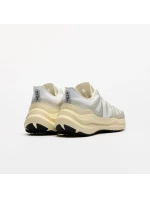 Běžecká obuv  3 Adv M model 21134747 - Veja