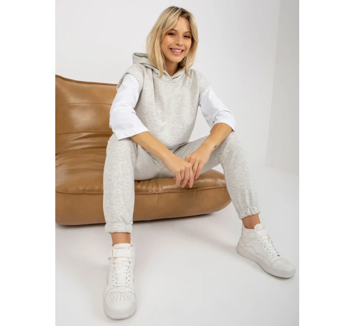 Sada EM KMPL model 17916653 světle šedá - FPrice Sada EM KMPL model 17916653 světle šedá - FPrice